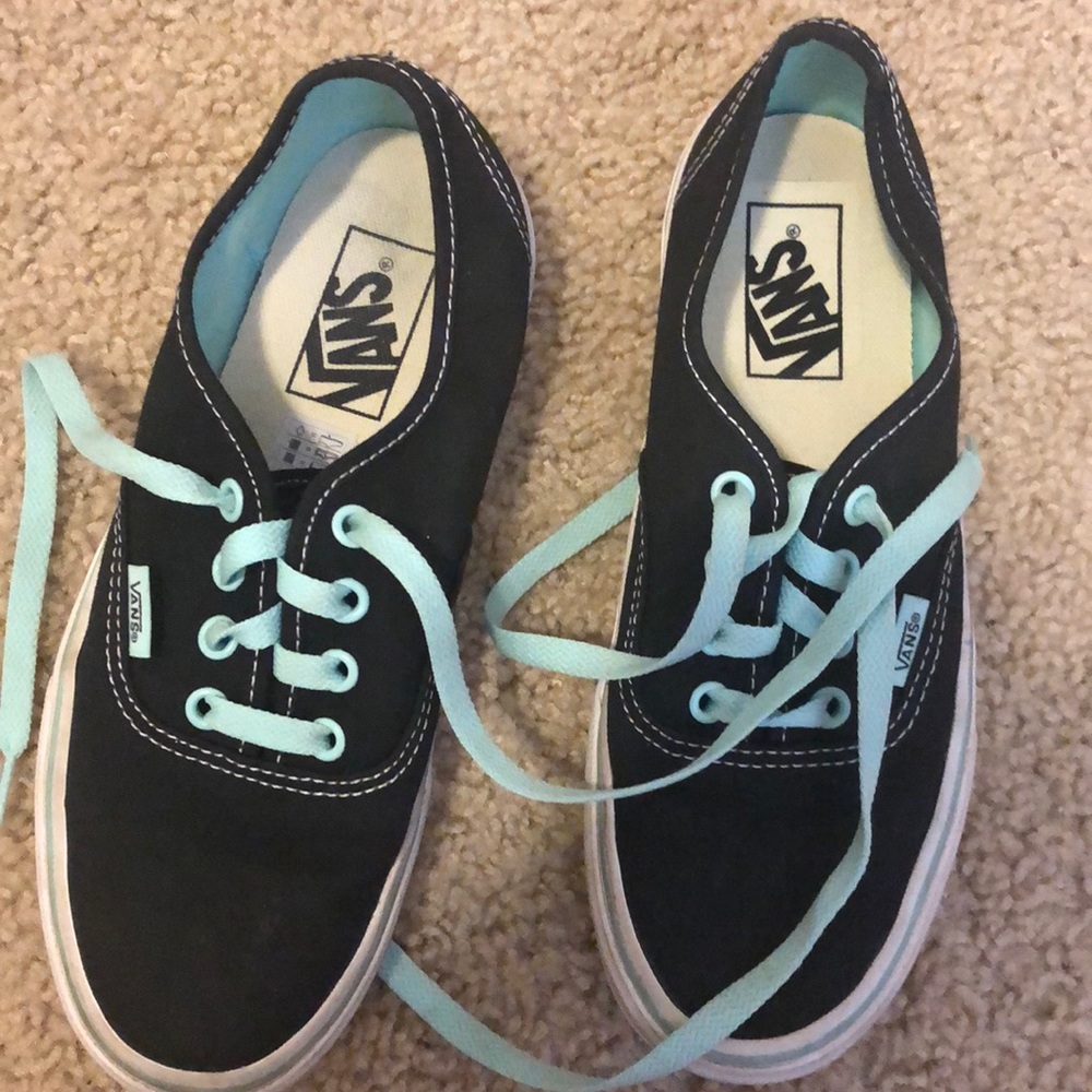 Black vans